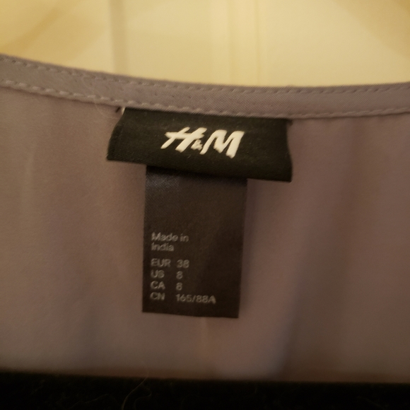 Gray faux wrap around dress - Picture 2 of 7